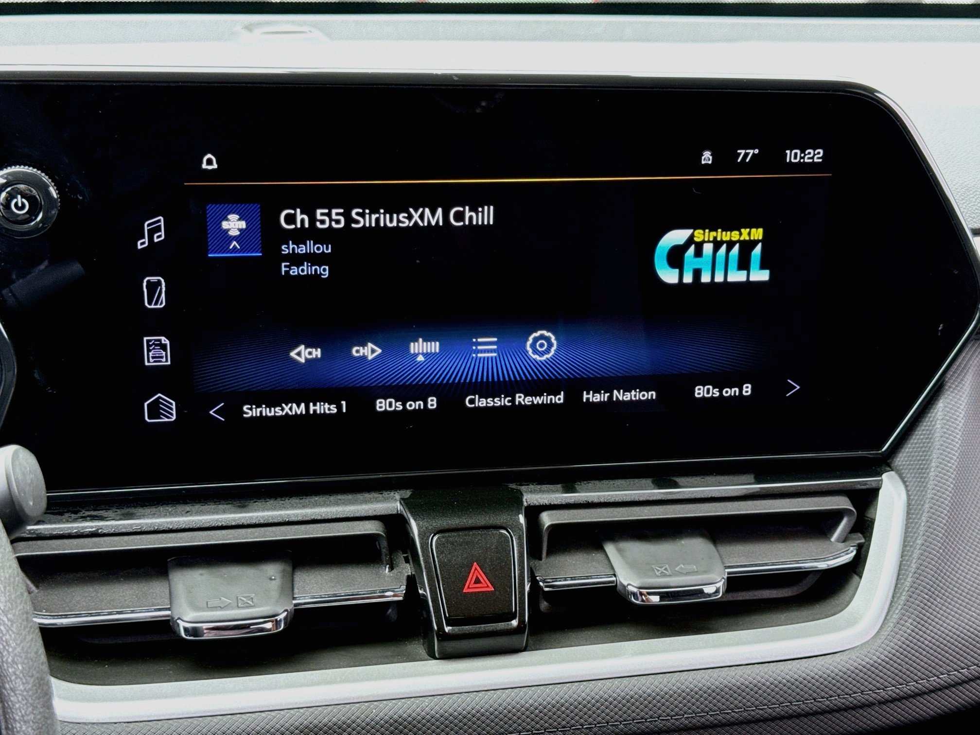 Used 2025 Chevrolet TrailBlazer LT FWD image 16