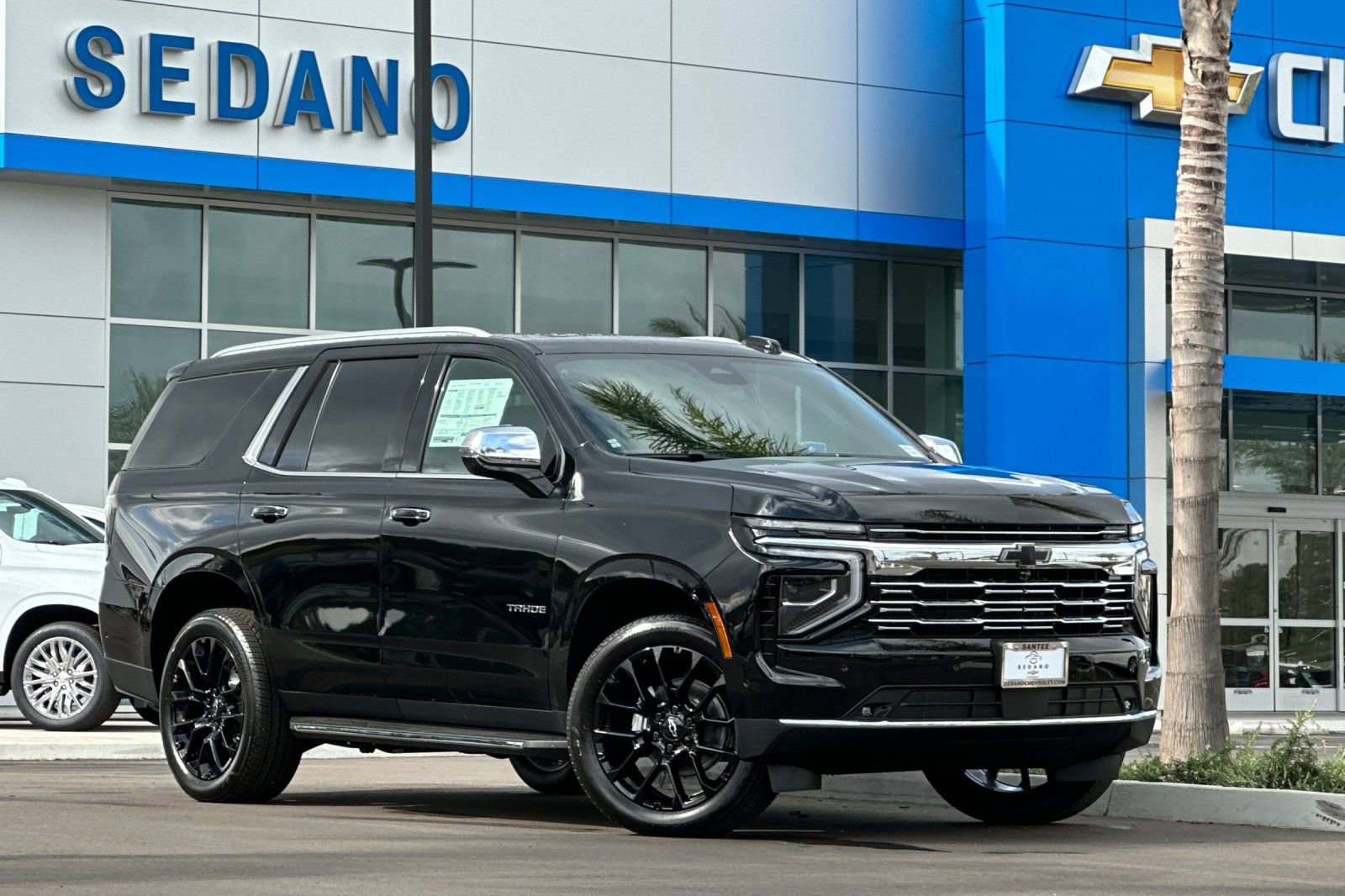 New 2026 Chevrolet Tahoe Premier w/ Sun And Tow Package RWD image 2