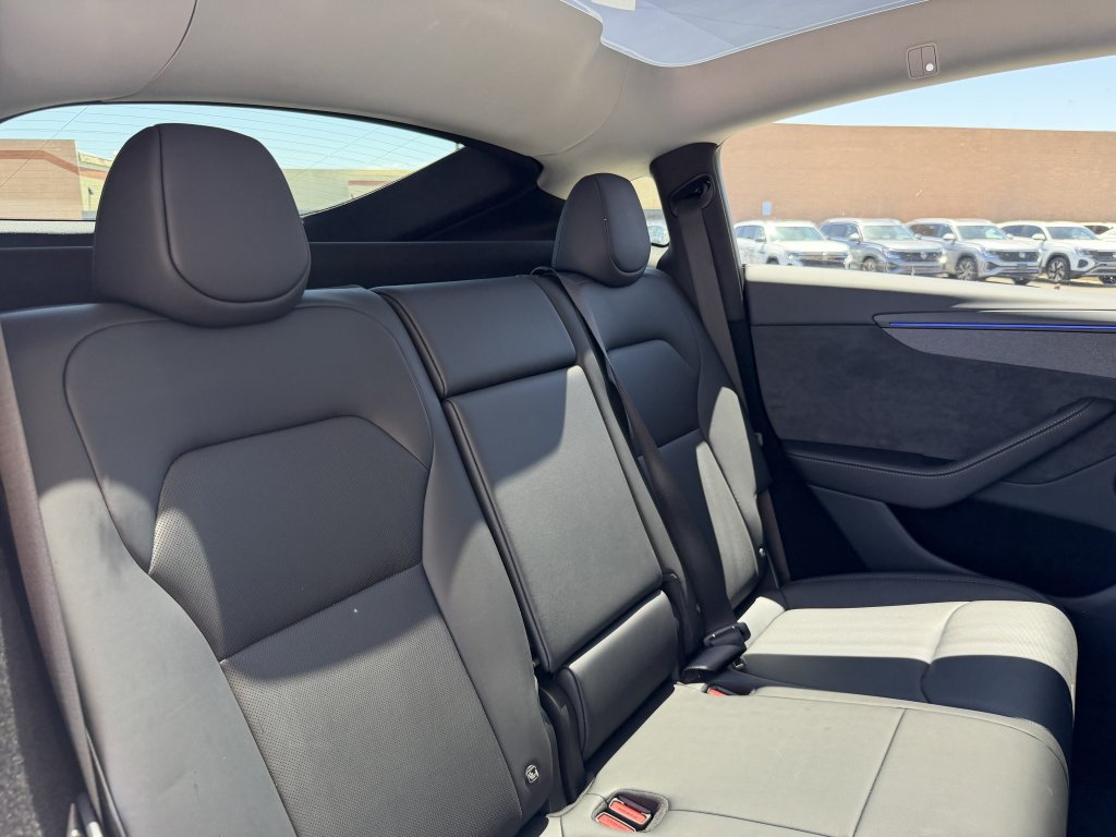 Used 2026 Tesla Model Y Long Range RWD image 45