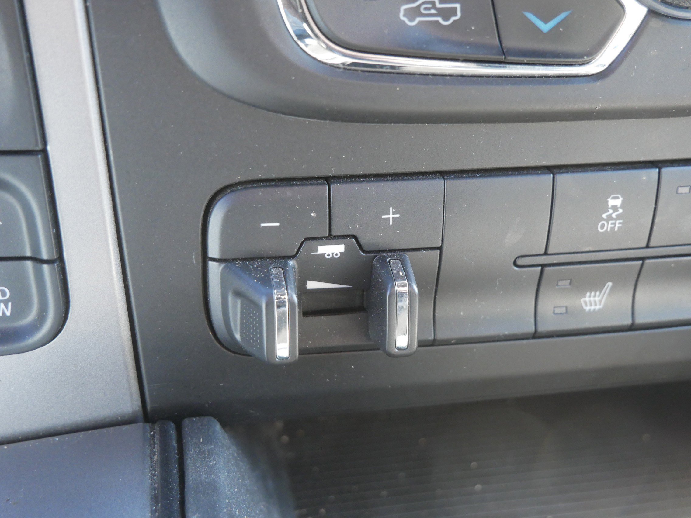 Used 2022 RAM 1500 Classic Warlock w/ Electronics Group image 30