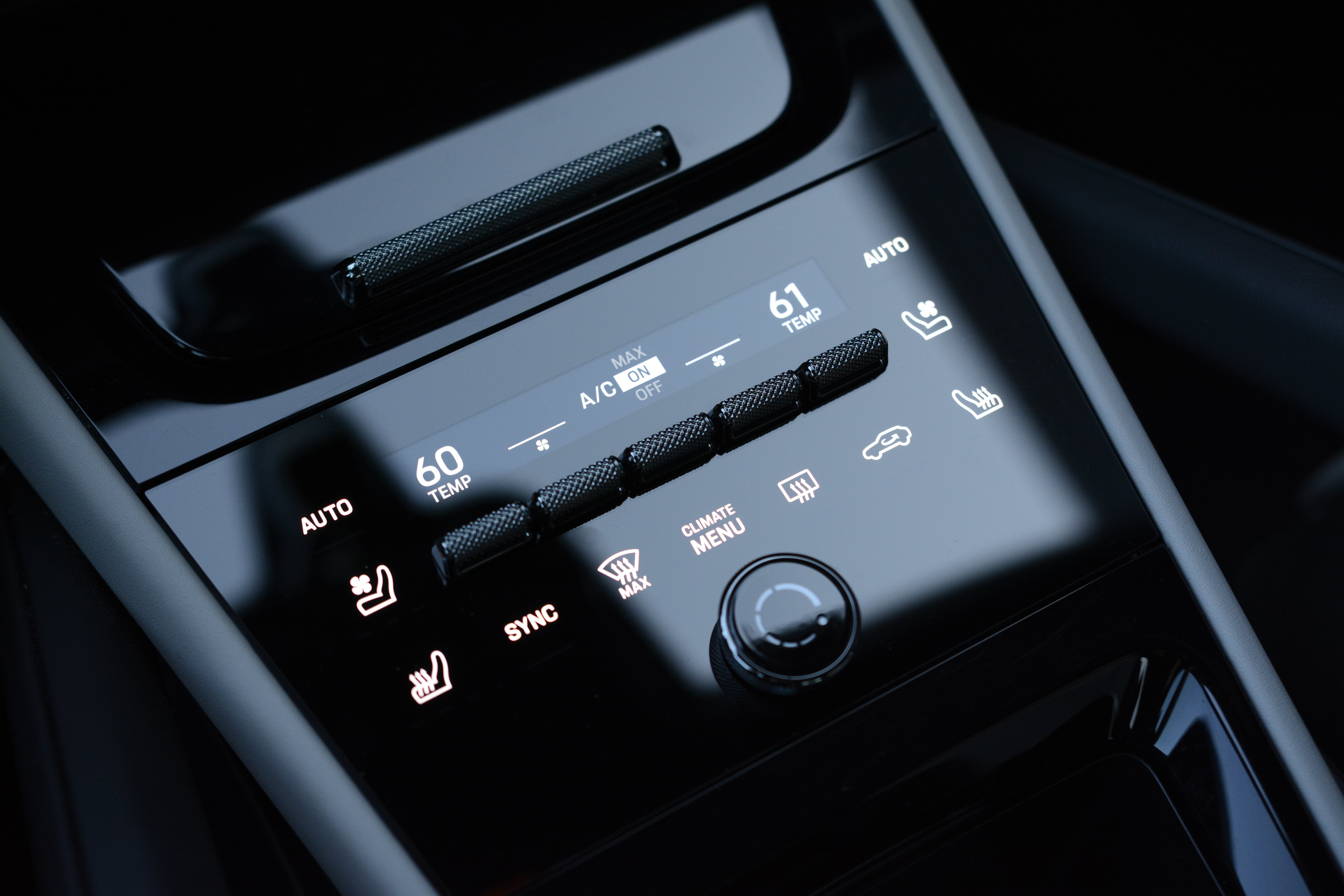 Certified 2026 Porsche Cayenne Coupe AWD/4WD image 20