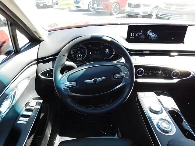 Used 2025 Genesis GV70 2.5T AWD/4WD image 13