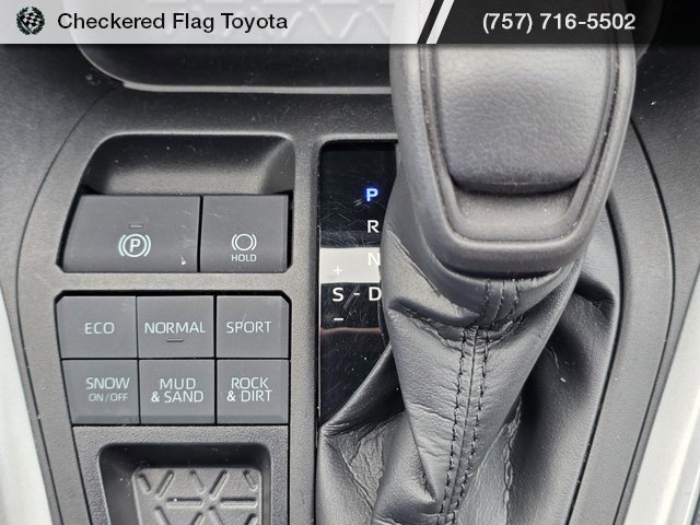 Used 2022 Toyota RAV4 XLE image 20