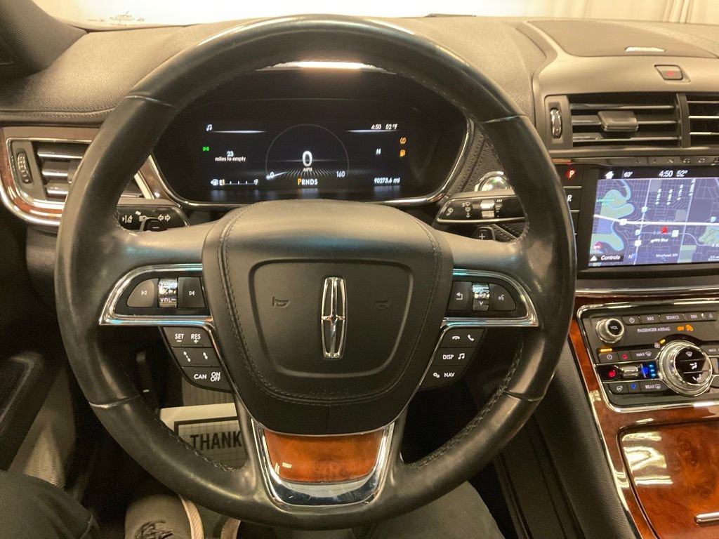 Used 2017 Lincoln Continental Reserve w/ Luxury Package AWD/4WD image 23