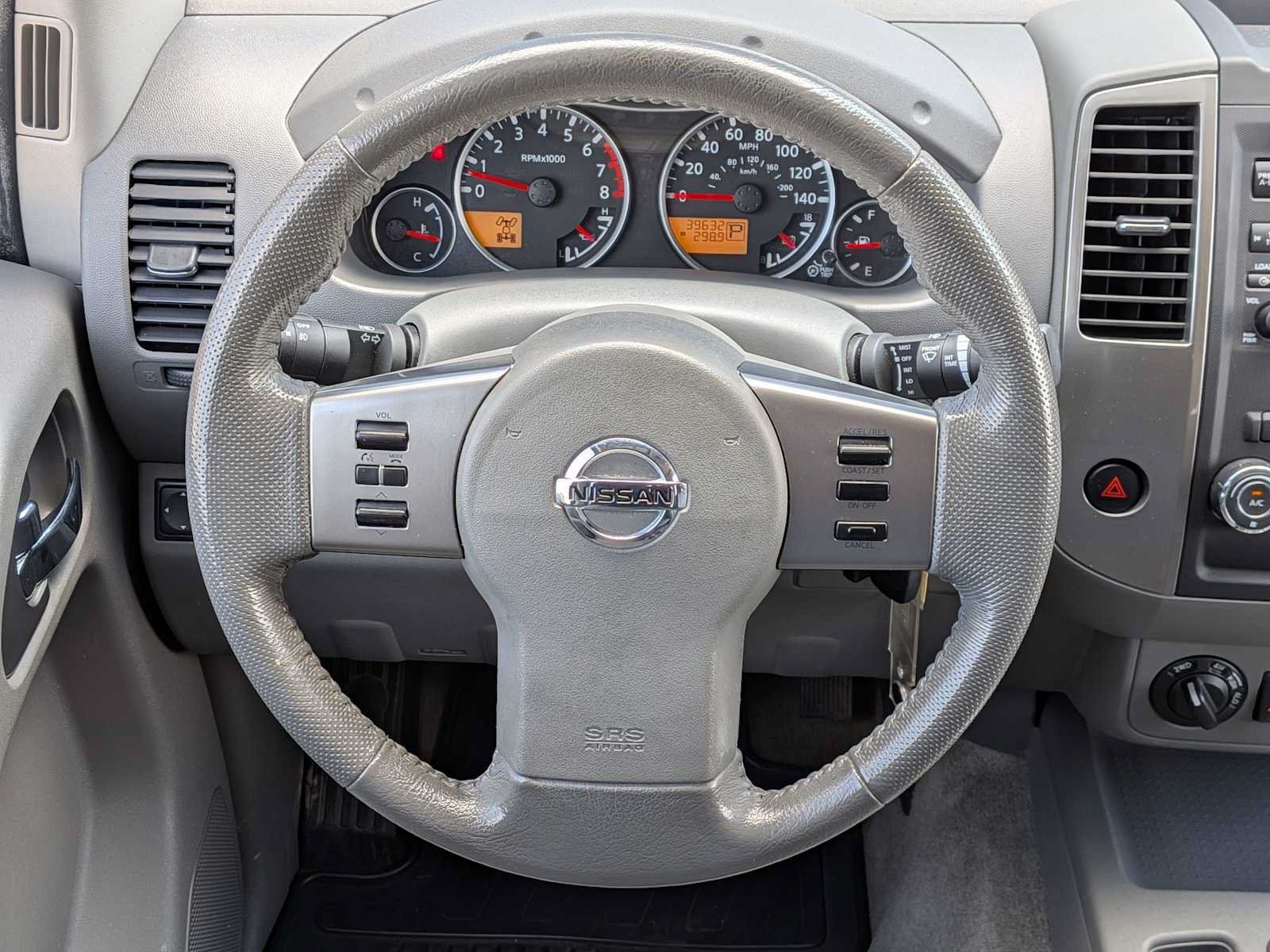 Used 2012 Nissan Frontier SL w/ Moonroof Pkg AWD/4WD image 21