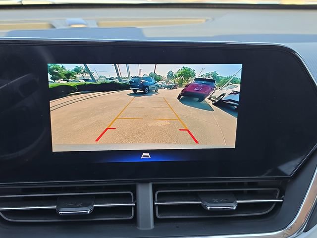 Used 2025 Chevrolet Trax LT w/ Driver Confidence Package FWD image 24