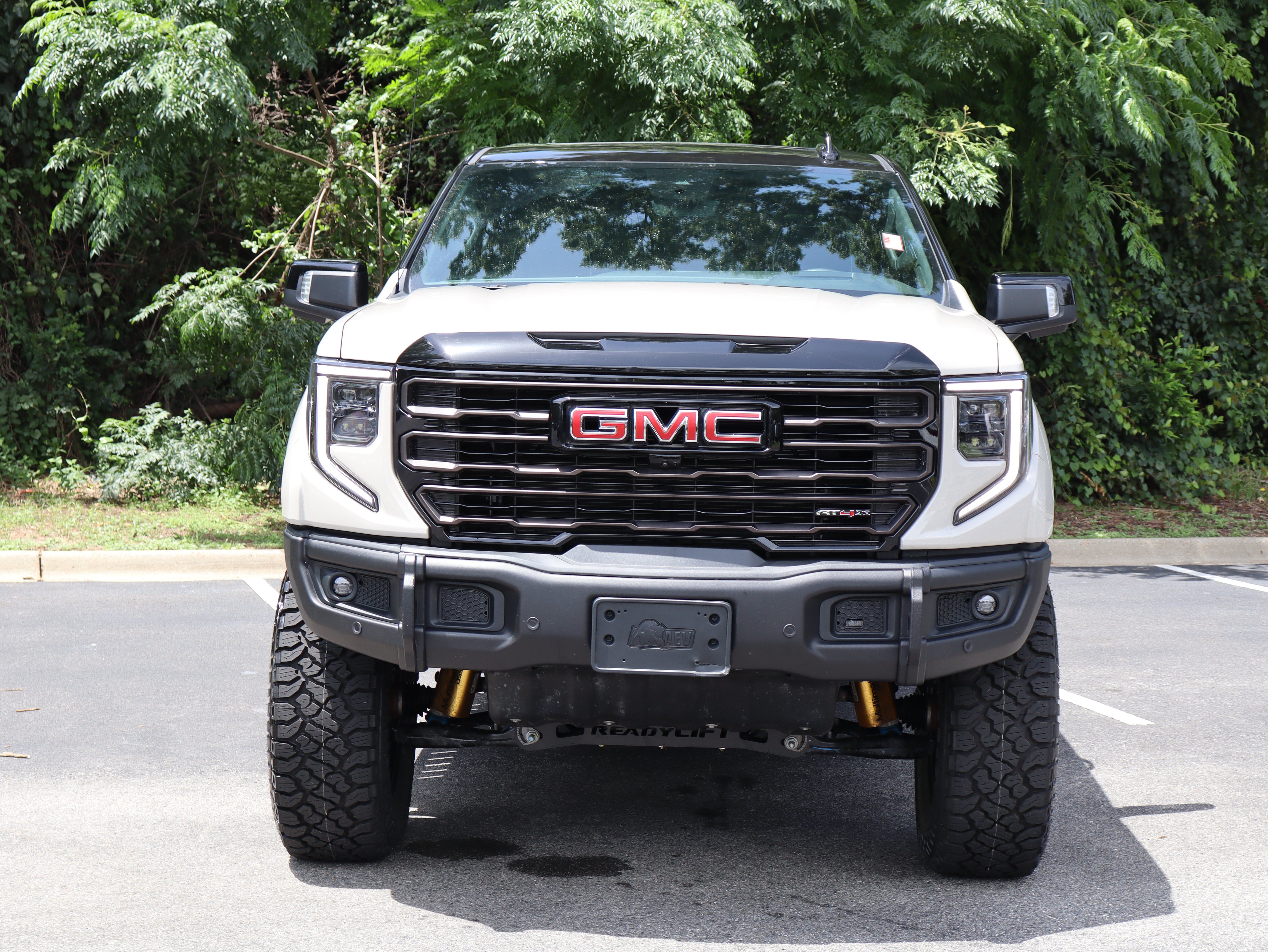 Used 2026 GMC Sierra 1500 AT4X AWD/4WD image 3