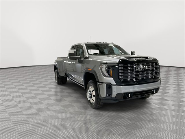 New 2026 GMC Sierra 3500 Denali Ultimate image 13