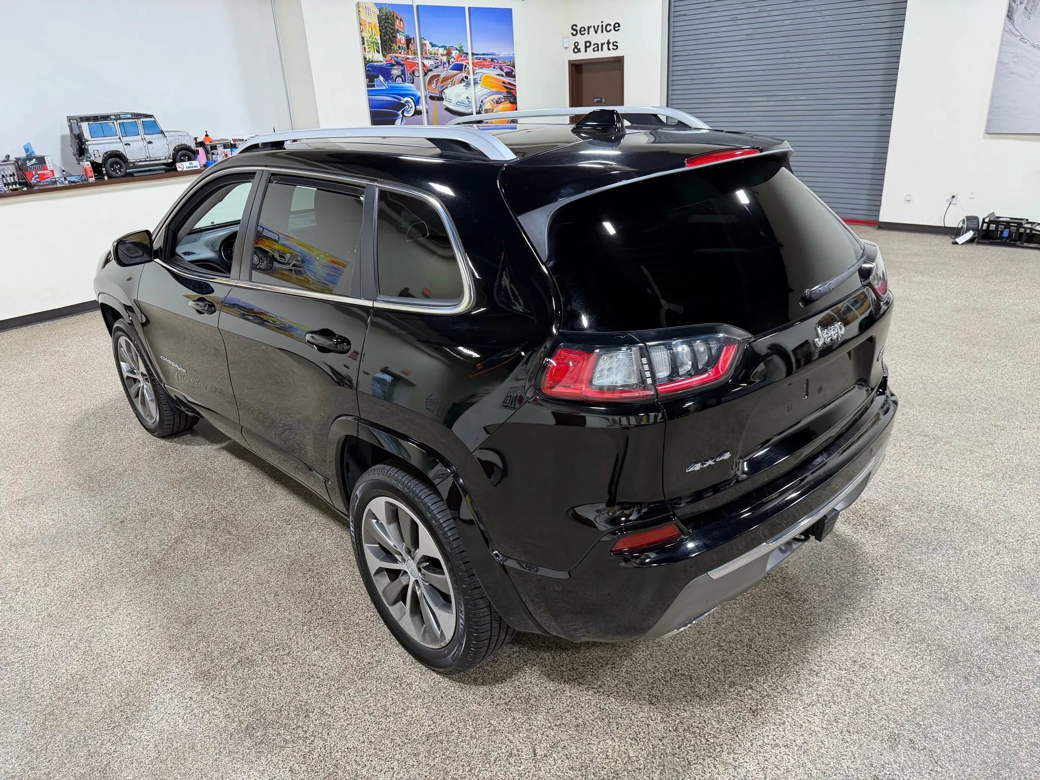 Used 2019 Jeep Cherokee Overland w/ Technology Group image 19