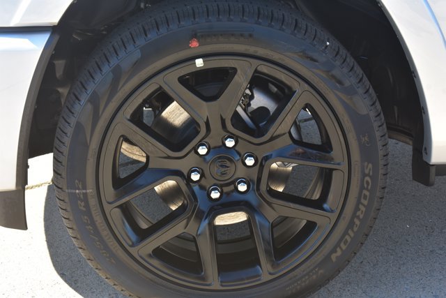 New 2027 RAM 1500 Laramie AWD/4WD image 11