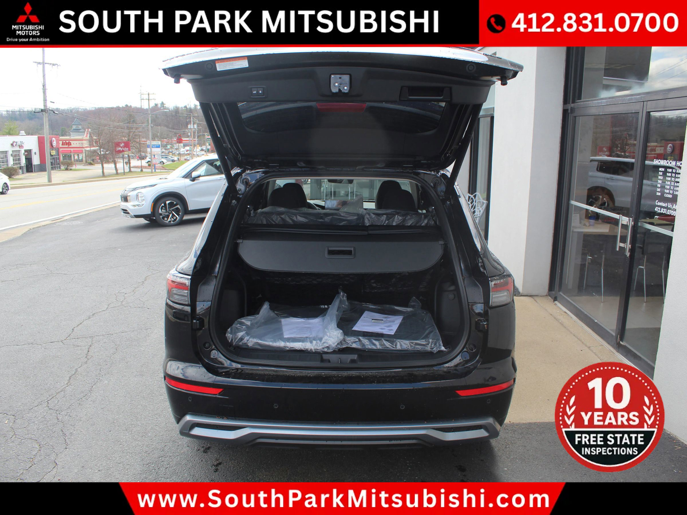 New 2025 Mitsubishi Outlander SE w/ Tech Package image 10