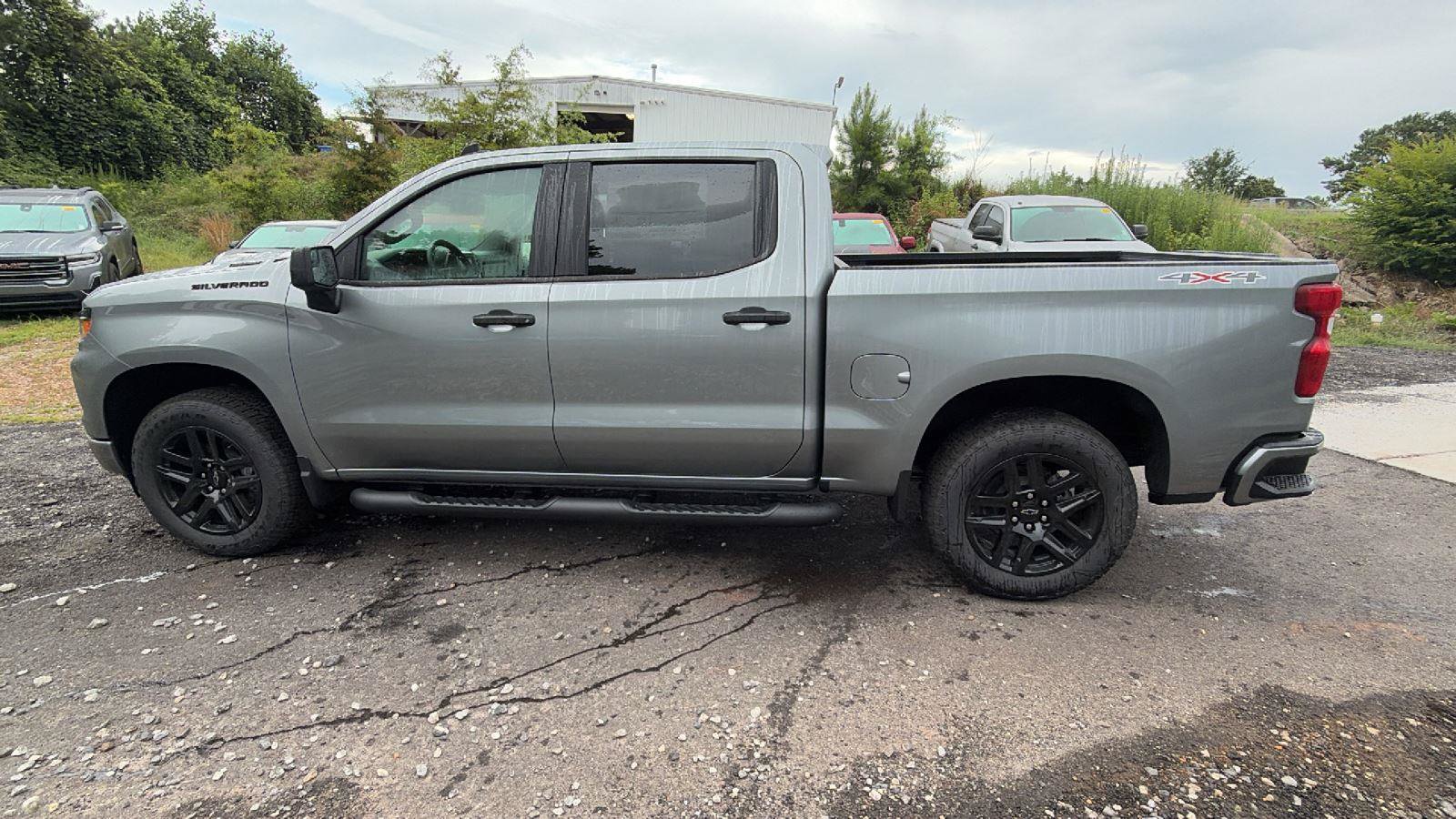 New 2026 Chevrolet Silverado 1500 Custom w/ Turbomax Blackout Package AWD/4WD image 11