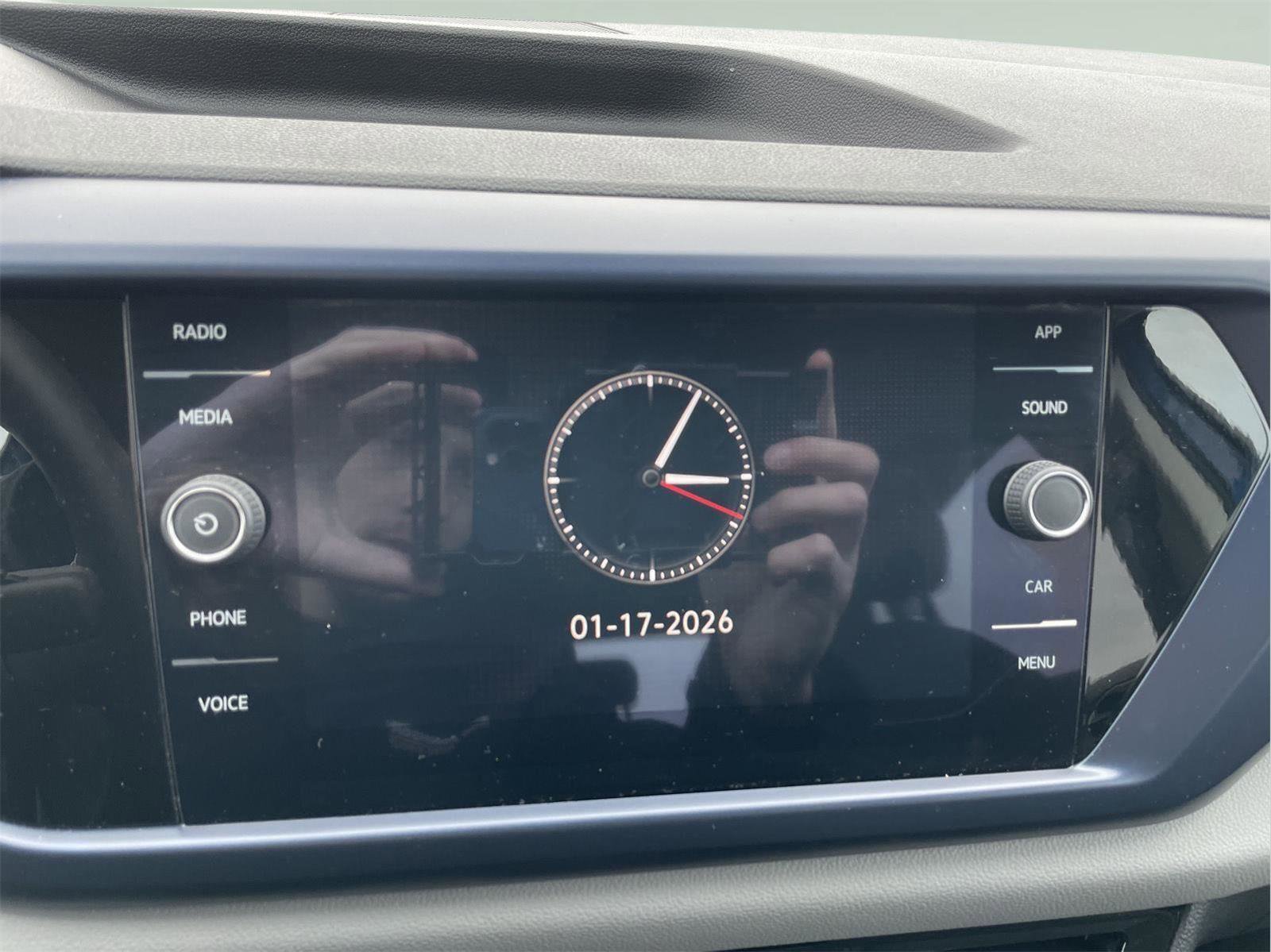 Used 2023 Volkswagen Taos SE w/ Black Wheel Package image 26