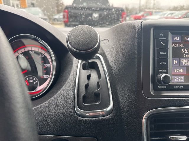 Certified 2019 Dodge Grand Caravan SE image 17