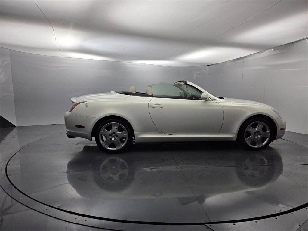 Used 2005 Lexus SC 430 Convertible image 51