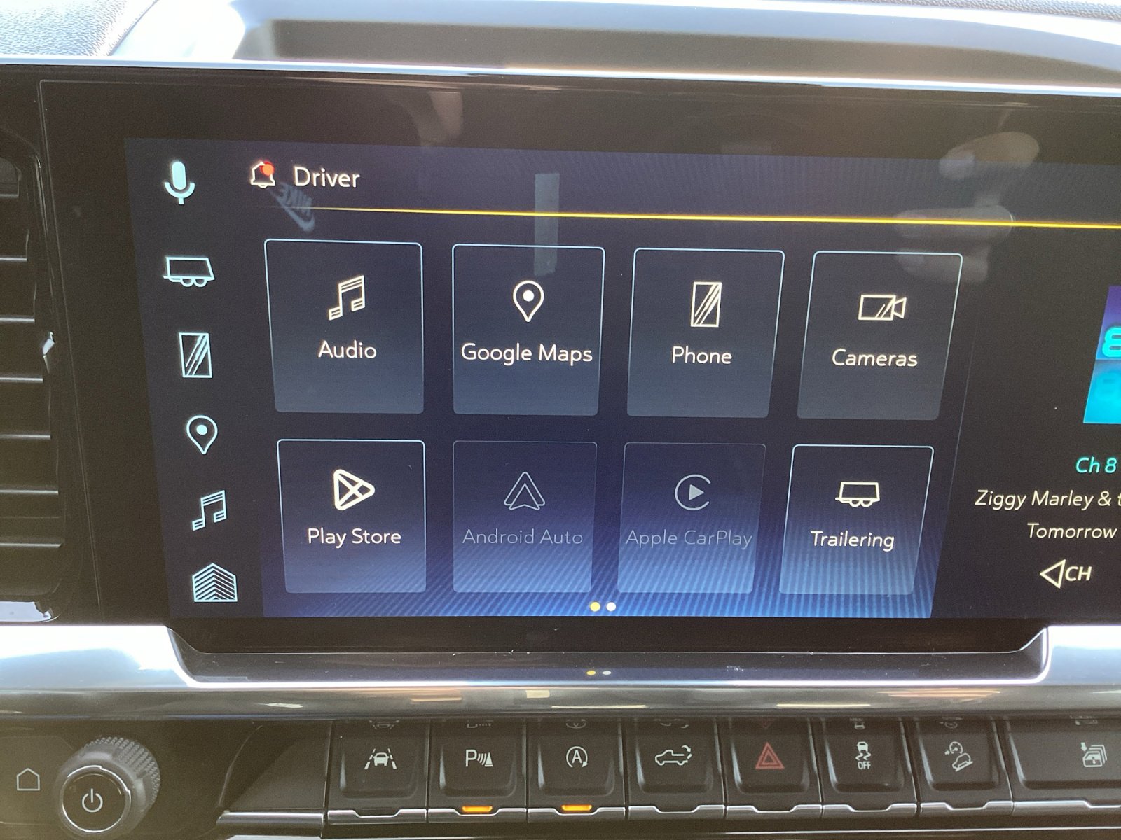 Used 2025 Chevrolet Silverado 1500 LT w/ Z71 Off-Road Package image 23