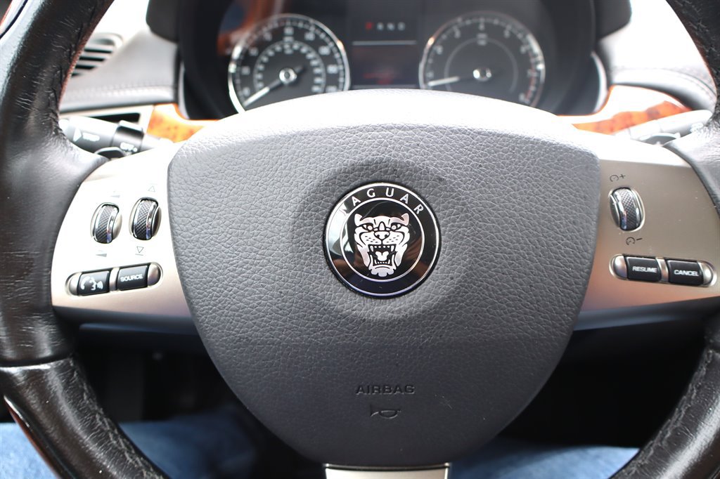 Used 2007 Jaguar XK Coupe RWD image 29