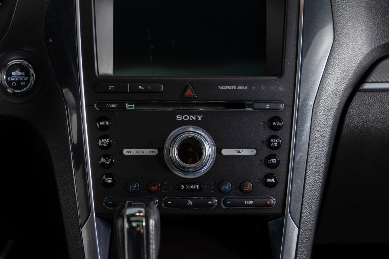 Used 2018 Ford Explorer Sport w/ Equipment Group 401A image 40