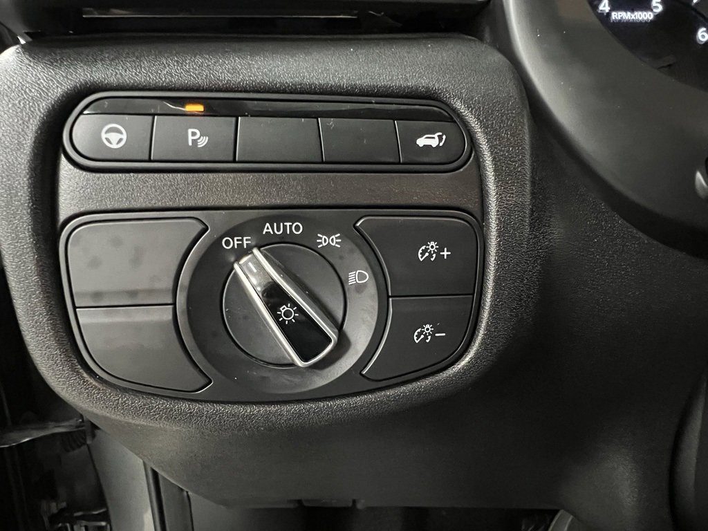 Used 2024 INFINITI QX50 Luxe image 33