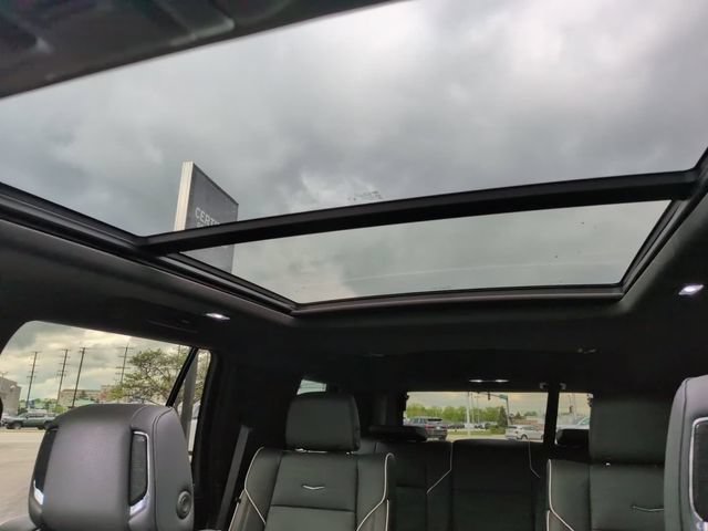Certified 2024 Cadillac Escalade Sport AWD/4WD image 24