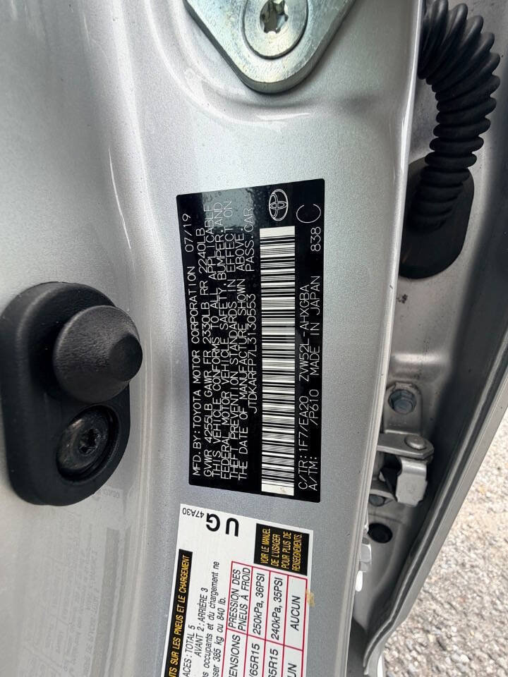 Used 2020 Toyota Prius Prime XLE FWD image 11