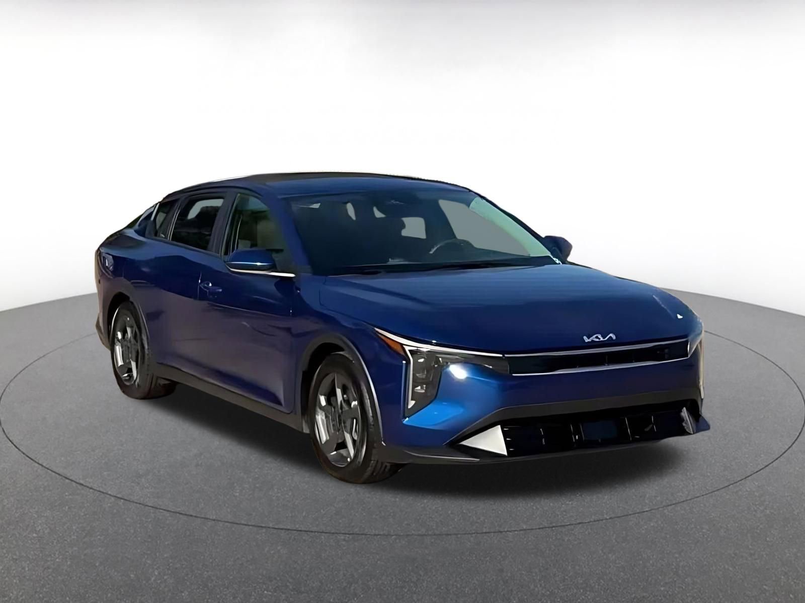 Used 2025 Kia K4 FWD image 3