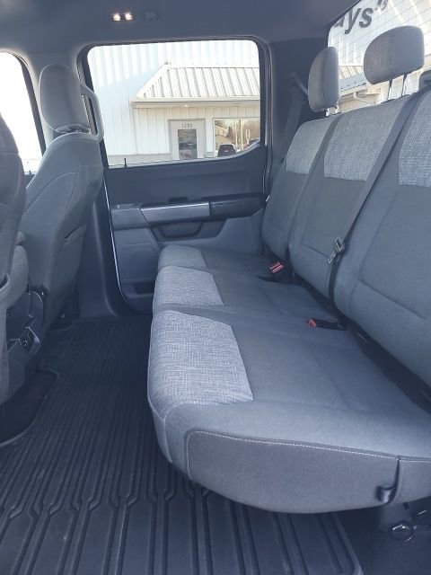 Used 2022 Ford F150 XLT w/ Trailer Tow Package image 11