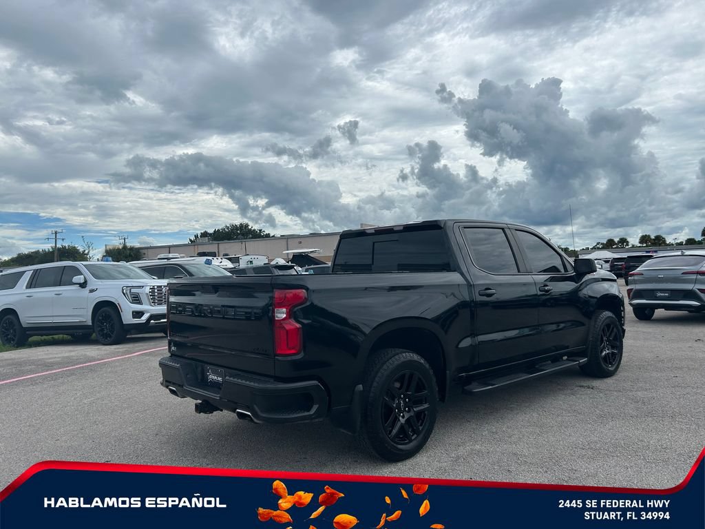 Used 2022 Chevrolet Silverado 1500 RST w/ LPO, Blackout Package AWD/4WD image 7