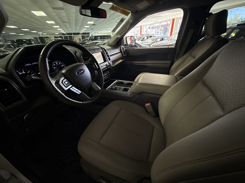 Used 2019 Ford Expedition Max XLT RWD image 11