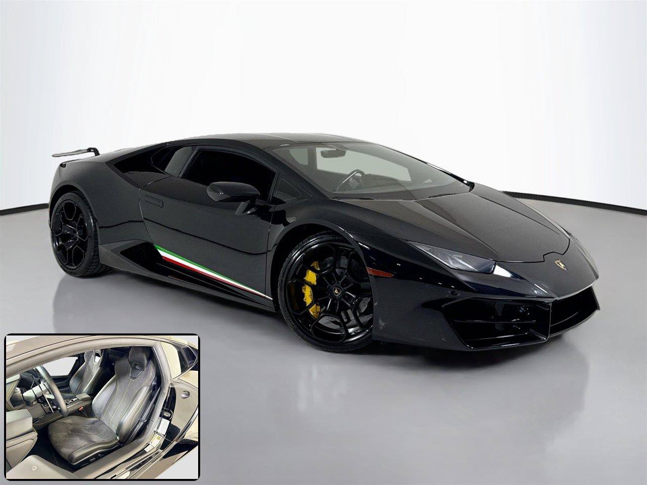 Used 2018 Lamborghini Huracan LP 580-2 RWD image 2