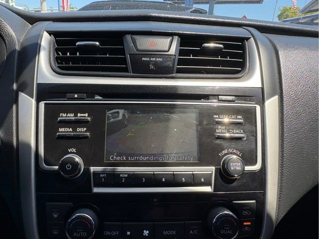 Used 2018 Nissan Altima 2.5 SL FWD image 26