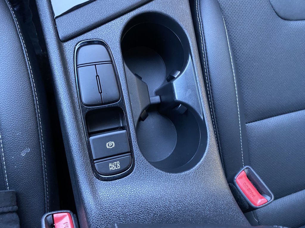 Used 2022 Kia Niro Touring Special Edition FWD image 34