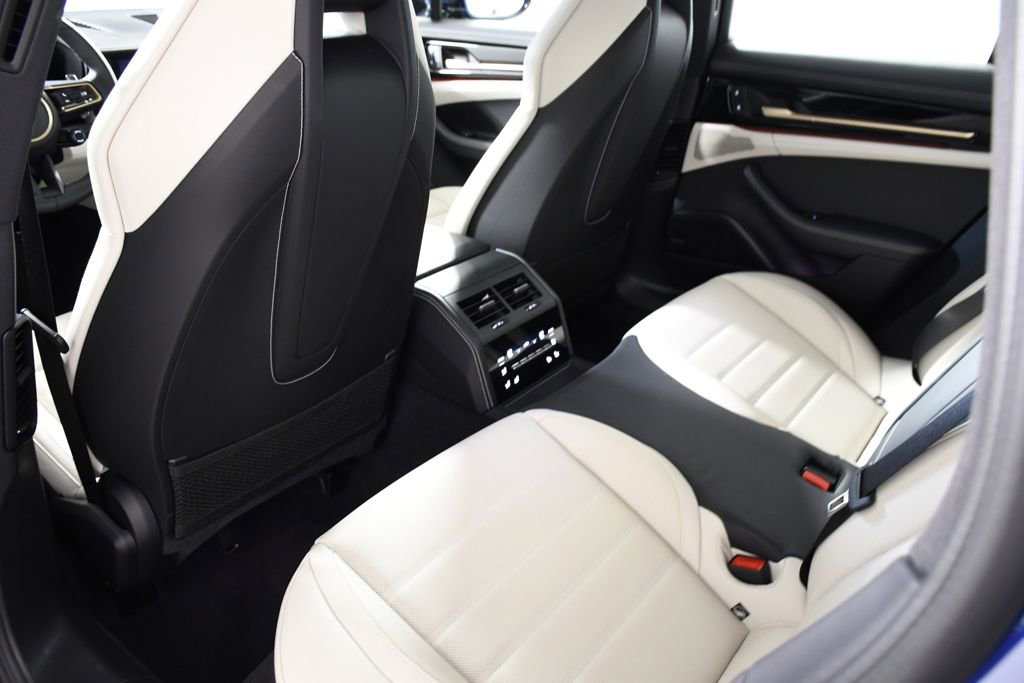 Used 2024 Porsche Panamera 4 AWD/4WD image 26