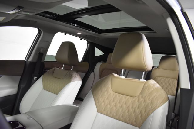 New 2026 Nissan Murano Platinum w/ Cargo Package AWD/4WD image 10