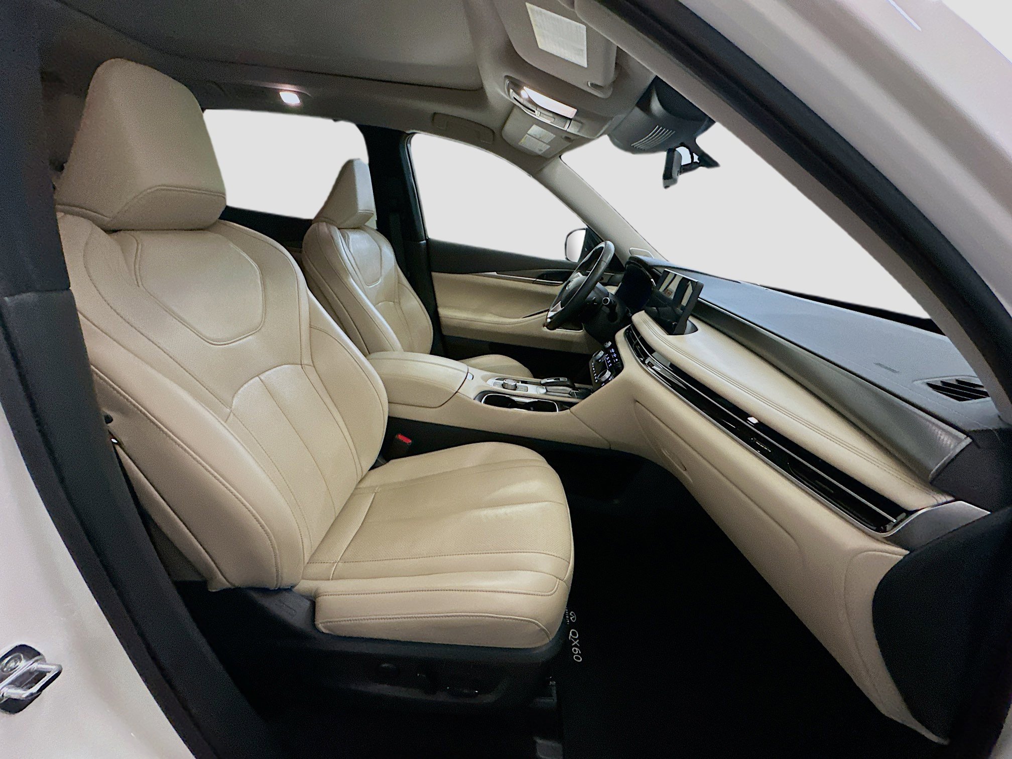 Used 2023 INFINITI QX60 Luxe w/ Performance Audio Package AWD/4WD image 35