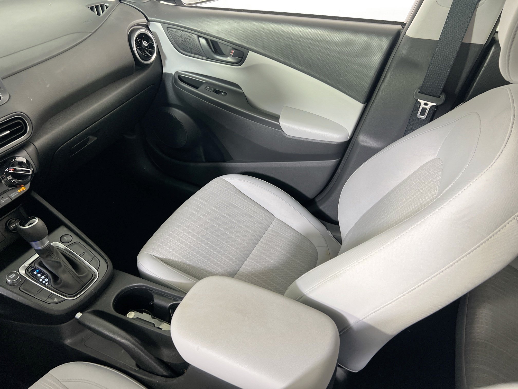 Used 2023 Hyundai Kona SEL w/ Cargo Package AWD/4WD image 21