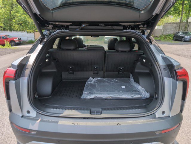 New 2025 Chevrolet Blazer EV LT image 24