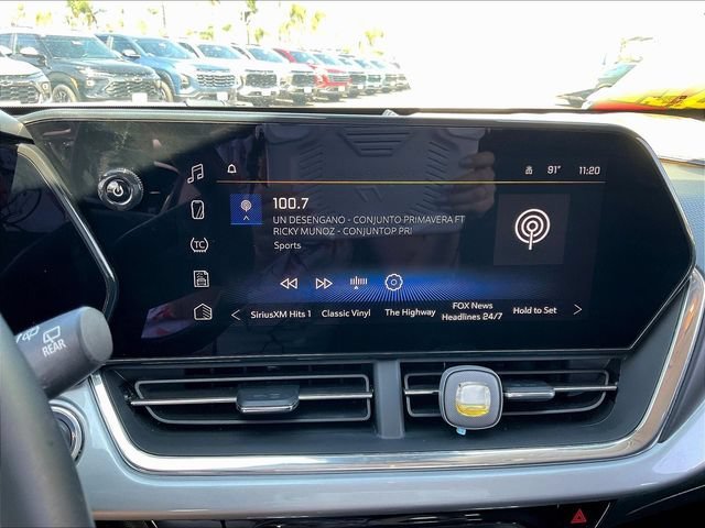 Certified 2024 Chevrolet Trax LT w/ Driver Confidence Package FWD image 17