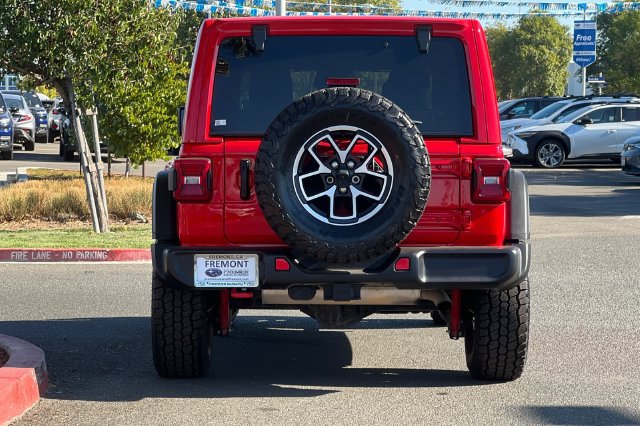 Used 2025 Jeep Wrangler Unlimited Rubicon AWD/4WD image 5
