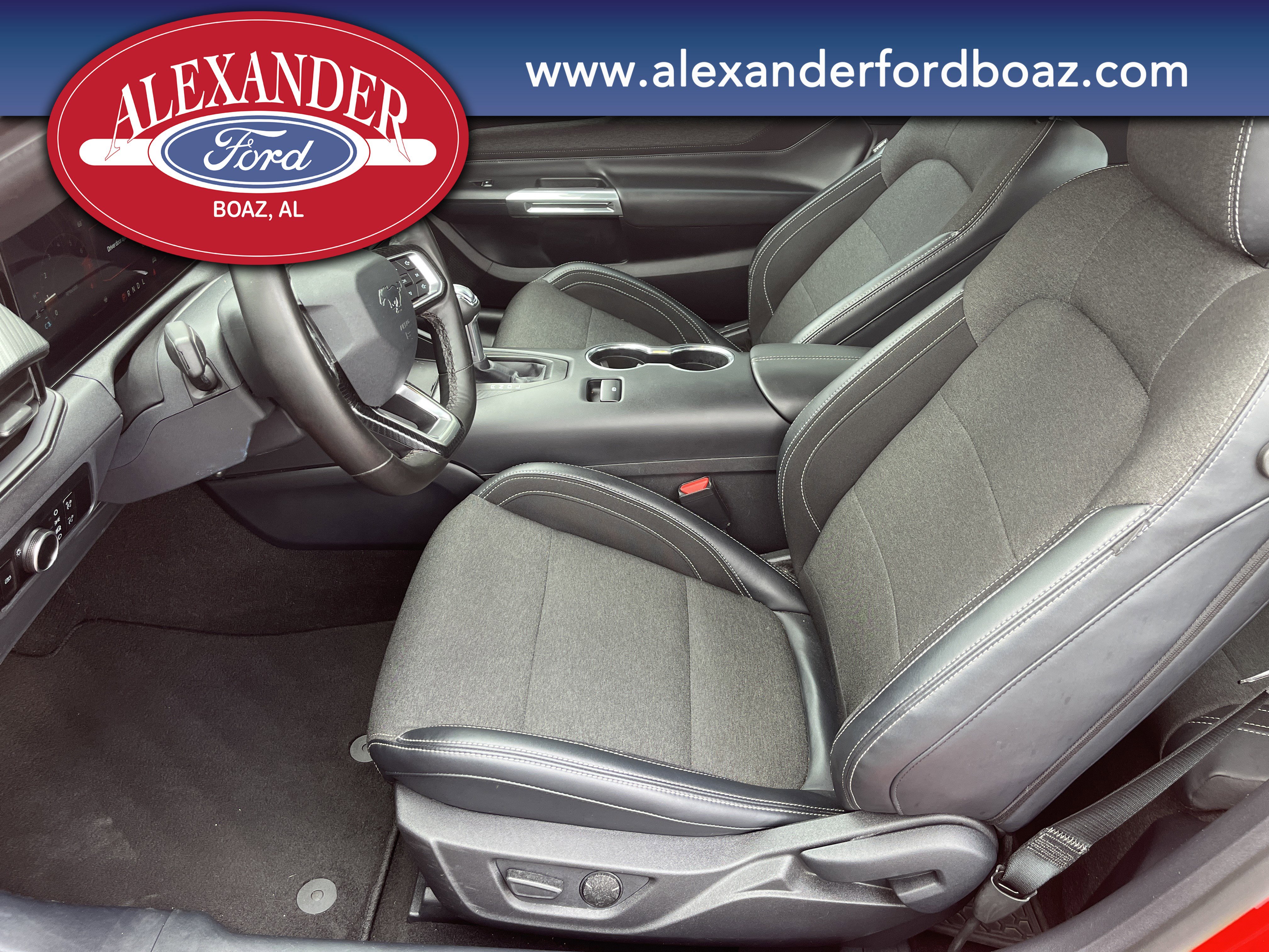 Used 2024 Ford Mustang Coupe RWD image 8