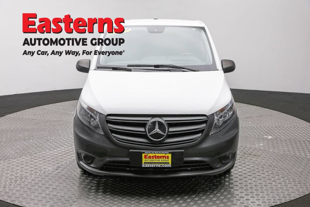 Used 2023 Mercedes-Benz Metris image 4