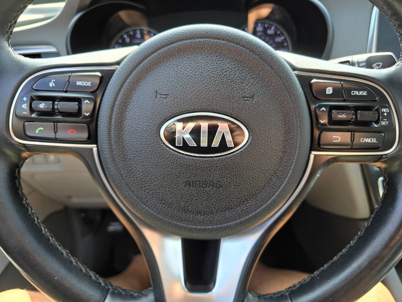 Used 2018 Kia Optima EX FWD image 18