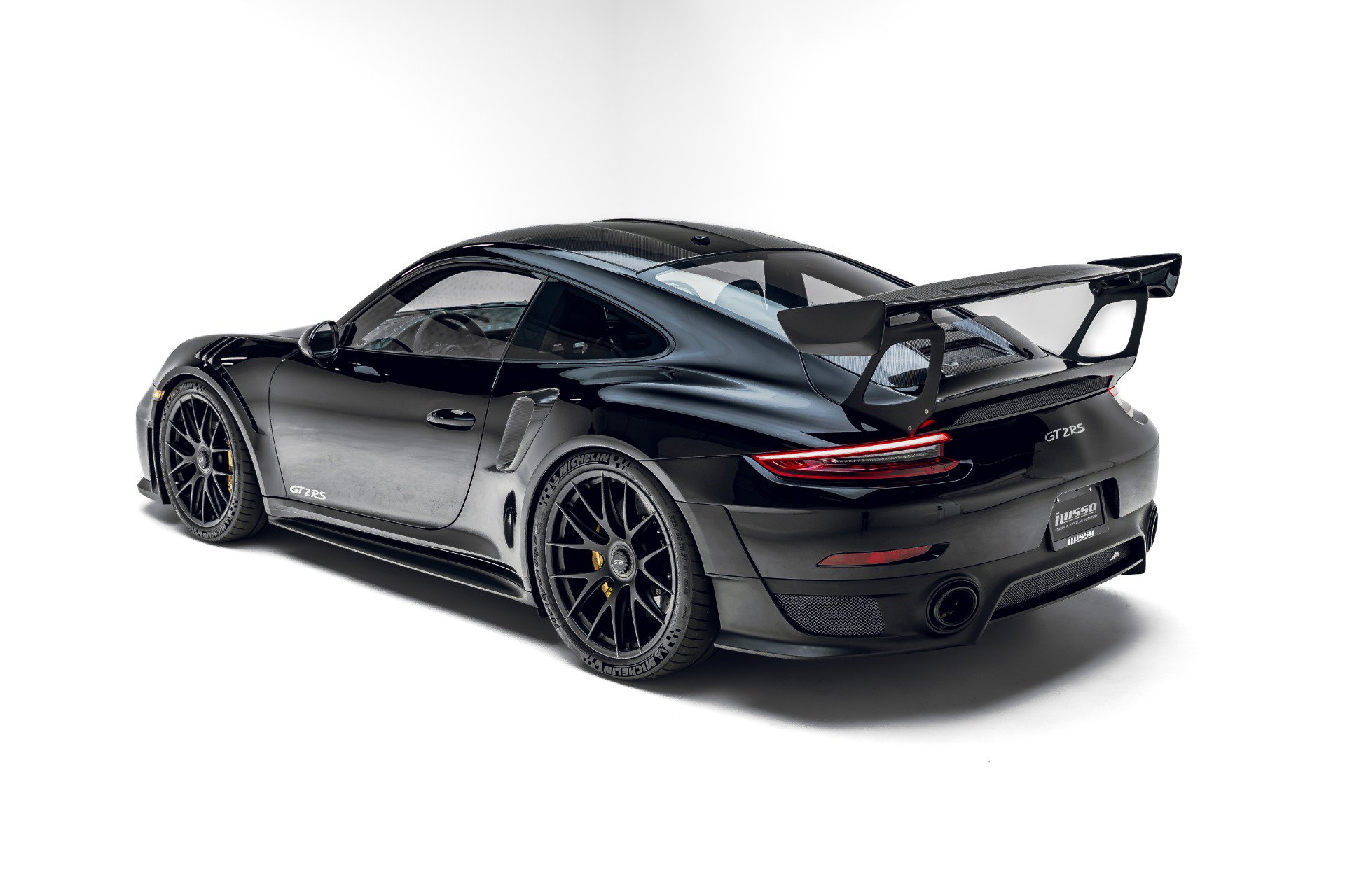 Used 2018 Porsche 911 GT2 RS RWD image 11