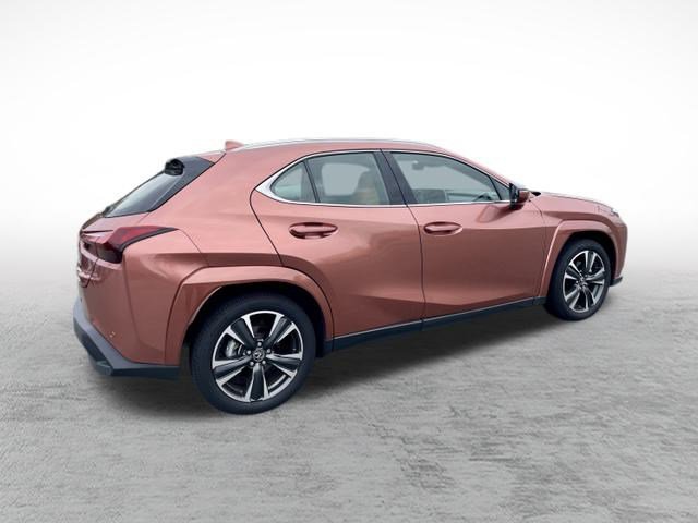 Used 2025 Lexus UX 300h AWD image 7