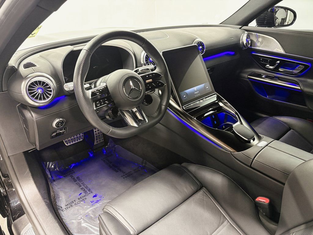 Used 2025 Mercedes-Benz AMG GT 63 image 9