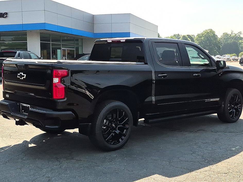 New 2026 Chevrolet Silverado 1500 High Country w/ High Country Premium Package AWD/4WD image 5