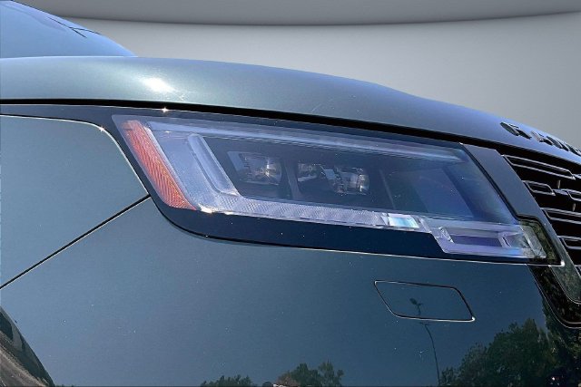 Used 2024 Land Rover Range Rover SE AWD/4WD image 31