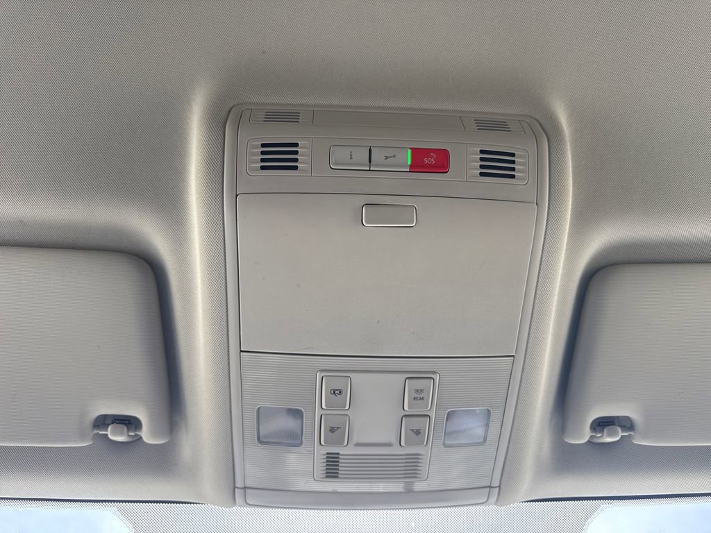 Used 2022 Volkswagen Taos SE image 26