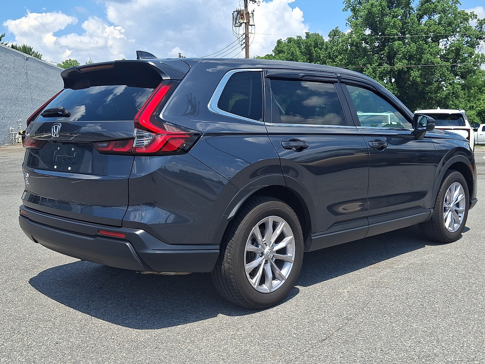 Used 2024 Honda CR-V EX image 6