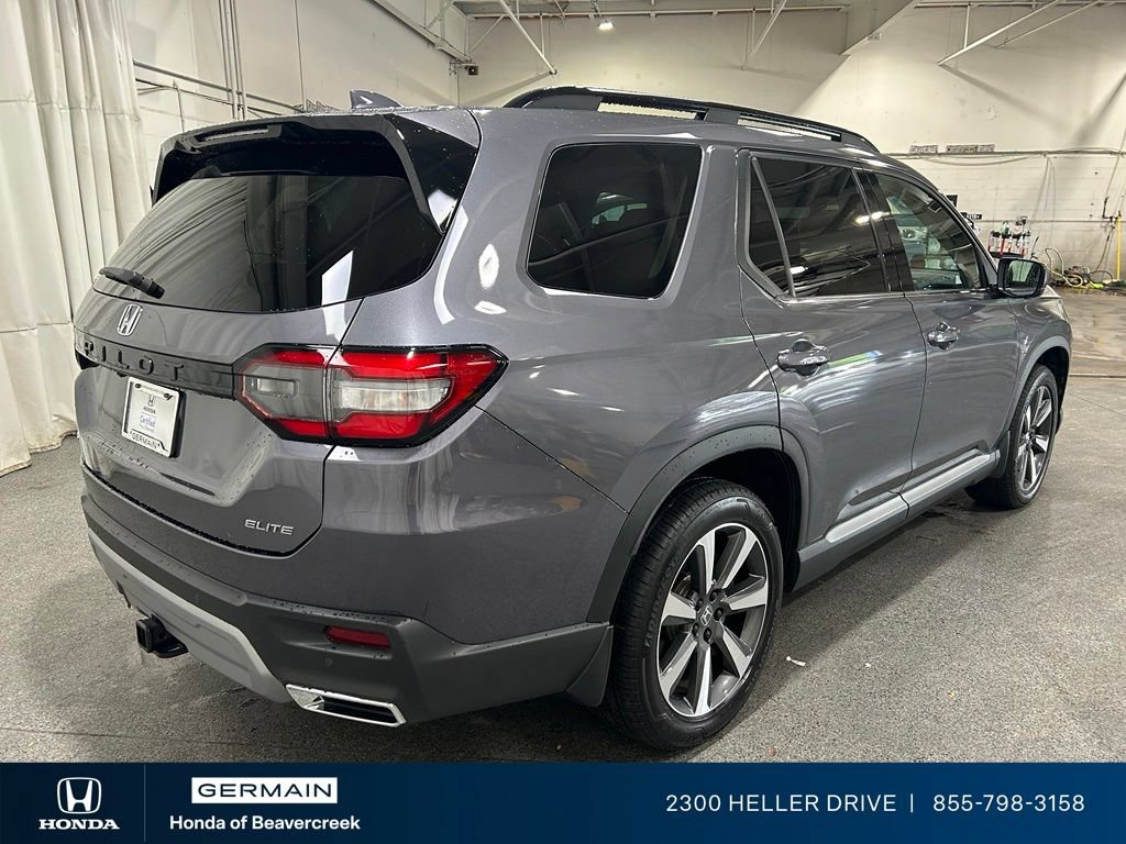 Used 2025 Honda Pilot Elite image 8